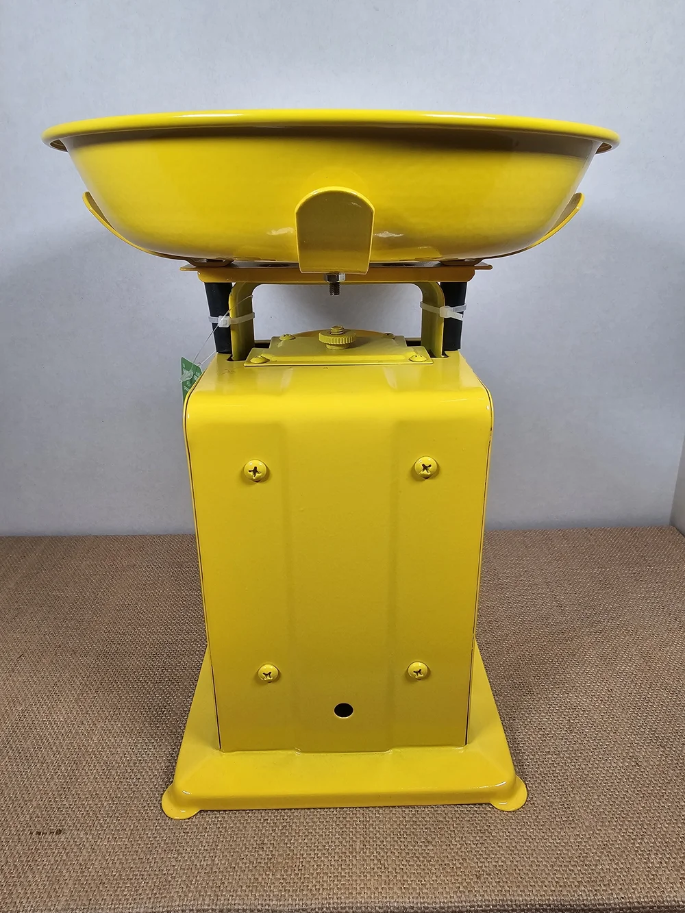 Ashland Yellow Retro Kitchen Scale